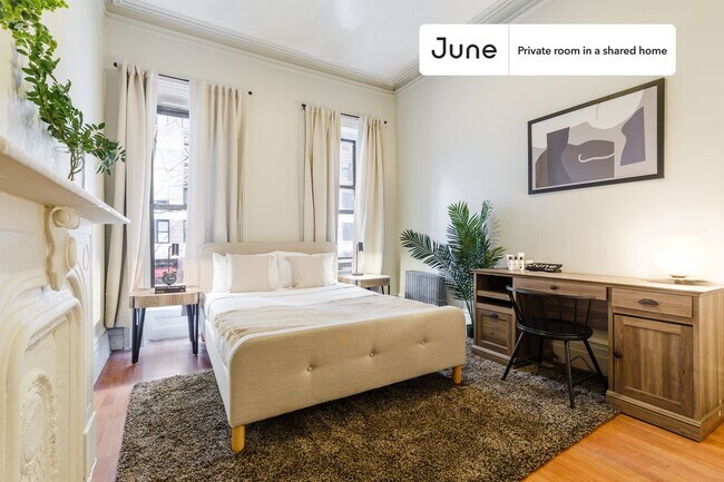 Primary Photo - Private bedroom in 4 bed/2 bath Home