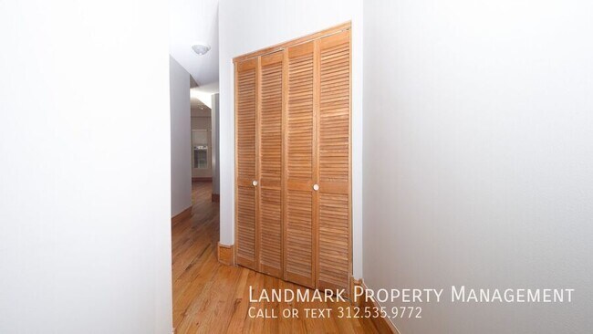 Building Photo - 4351 S St Lawrence Ave