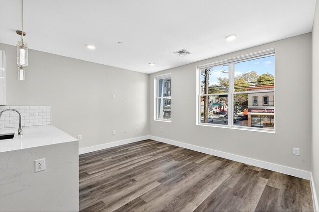 Building Photo - 3443 John F. Kennedy Blvd