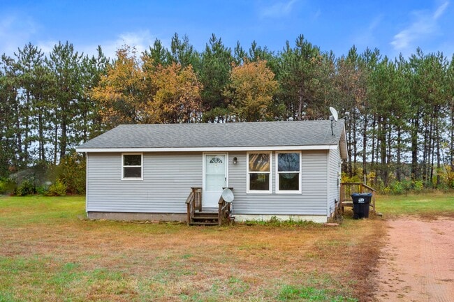 Building Photo - 2 Bedroom House