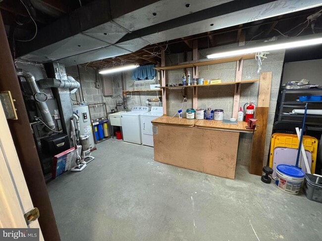 Building Photo - 25 Abel Pl