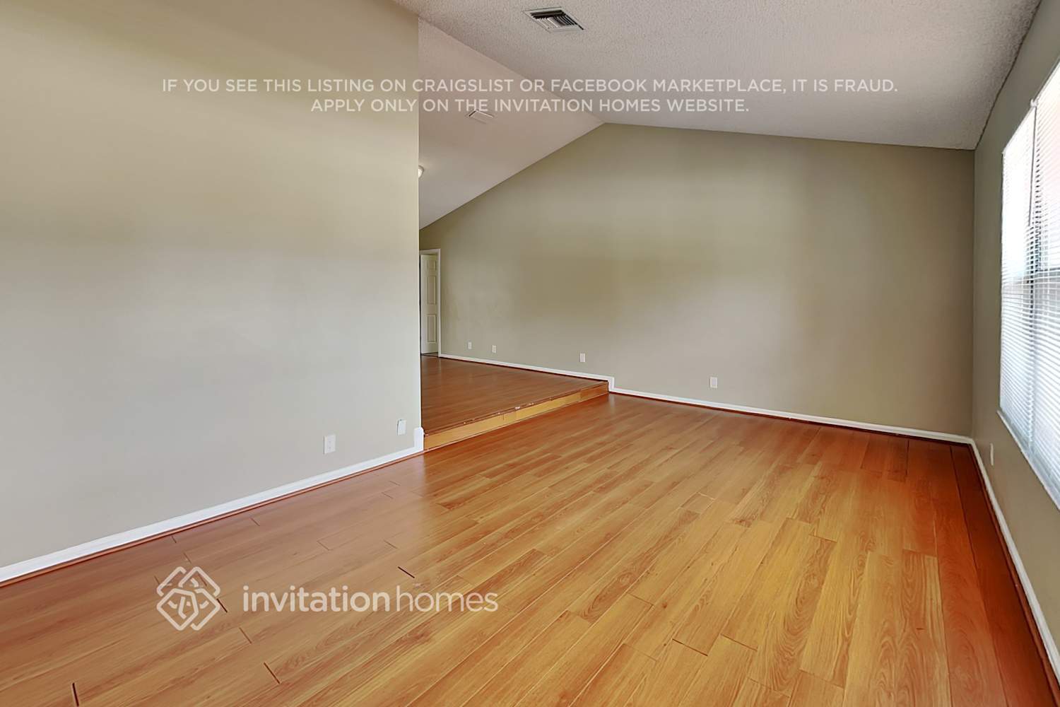 Building Photo - 13643 Ishnala Cir
