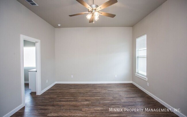 Building Photo - 2150 Kirksey Ave