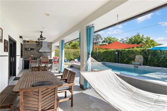 Building Photo - 10990 Goodwin St