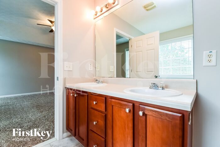 Building Photo - 3099 Leyland Ct