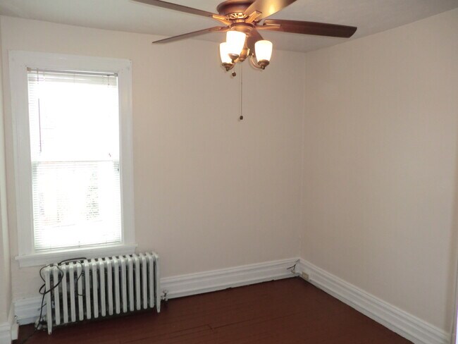 Building Photo - 7609 Tuscarora St