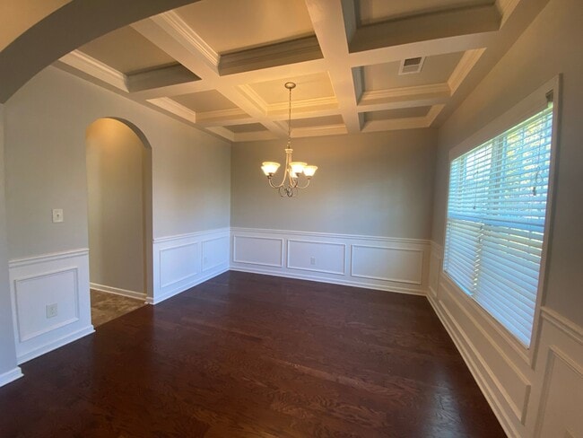 Building Photo - 106 Brown Thrasher Ln