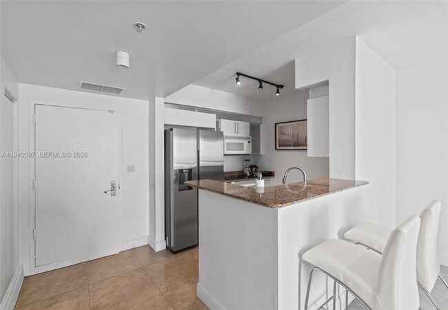 Building Photo - 335 S Biscayne Blvd