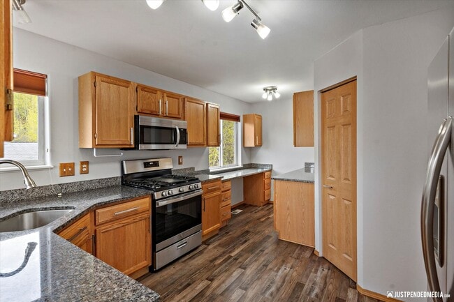 Building Photo - Brandywine Single Family Home