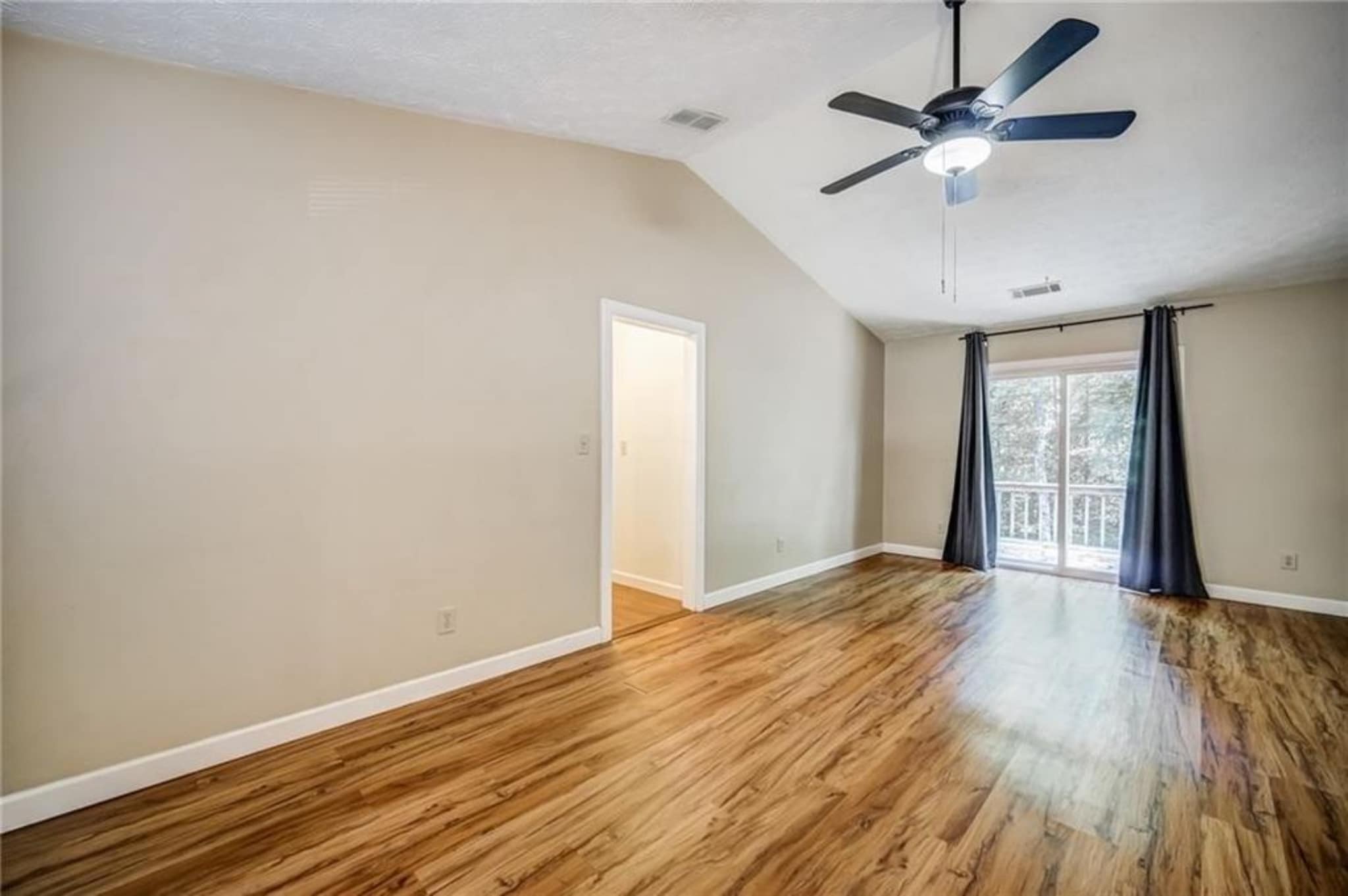 Building Photo - 10385 Rillridge Ct