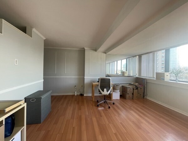 Building Photo - 6 Whittier Pl