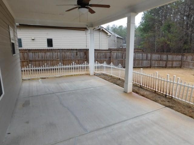 Building Photo - 4652 Sweetwater Ave