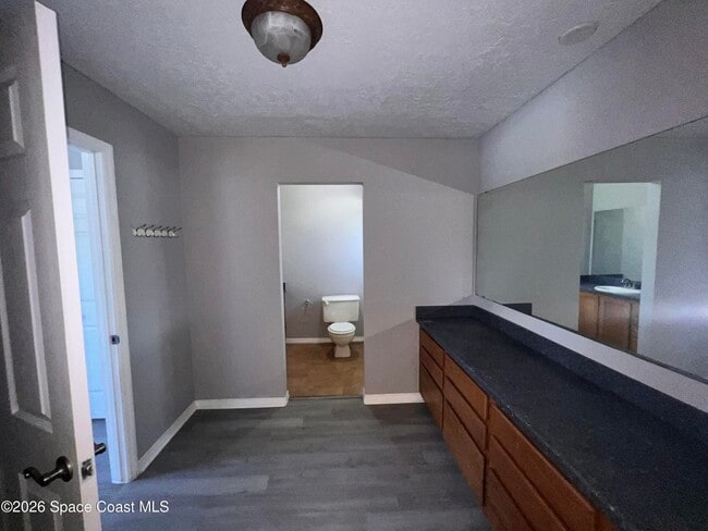 Building Photo - 460 Bargello Ave SE