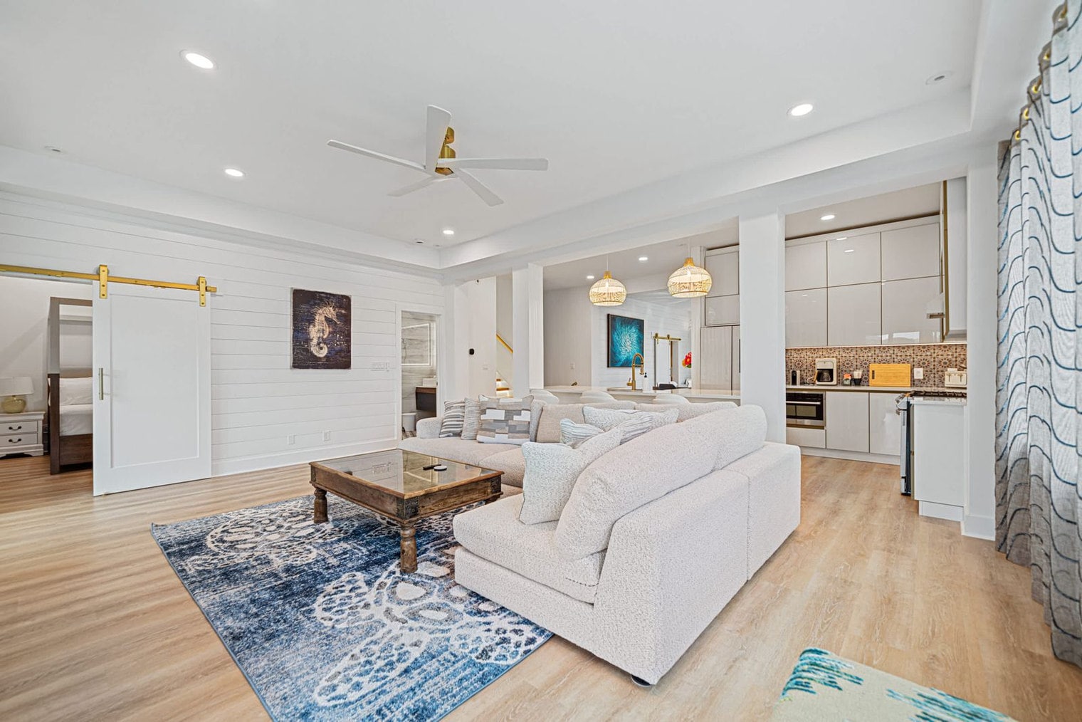 Building Photo - 20 St Francis Dr S