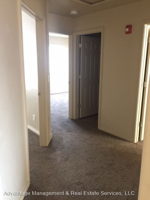 Building Photo - 3 br, 2 bath House - 2542 W 500 S #7