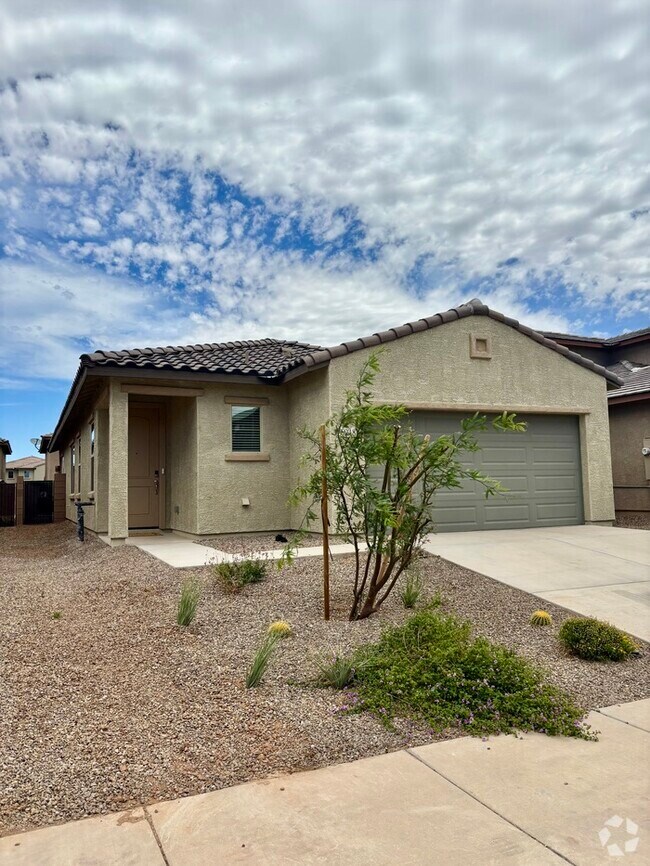 Building Photo - New Star Valley Home