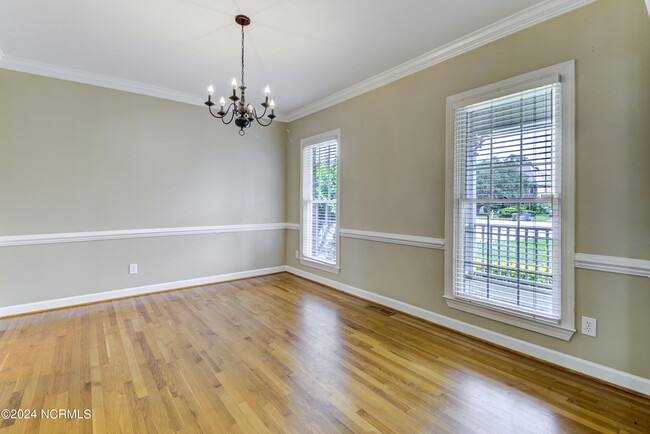 Building Photo - 3128 Braemar Ln