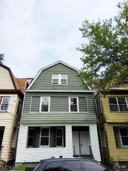 Building Photo - 116 Smith St