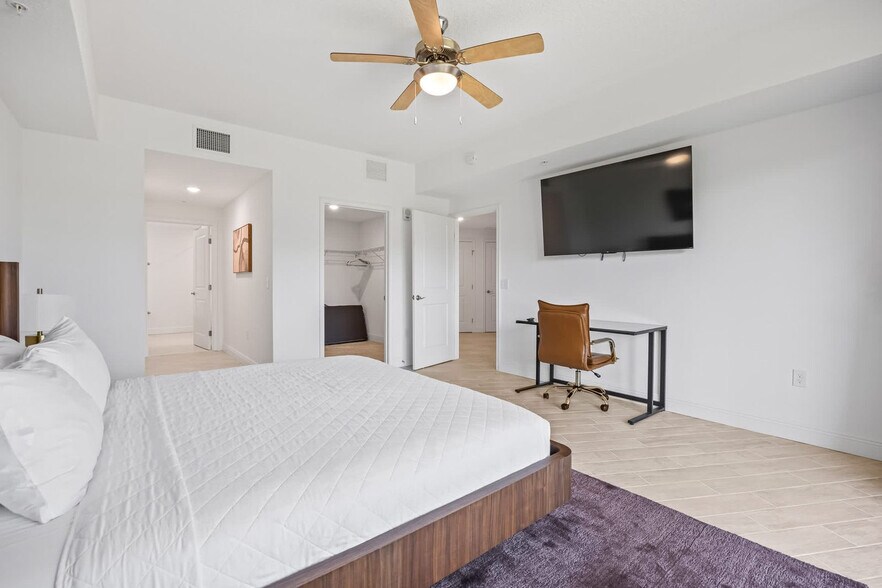 Building Photo - 605 Kemp St