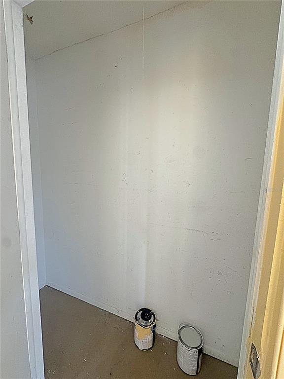 Building Photo - 12261 Sailwinds Dr