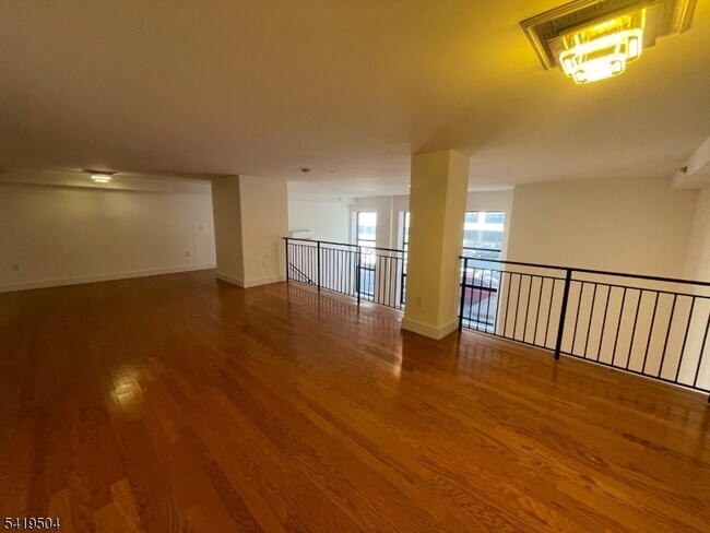 Building Photo - 141 S Harrison St