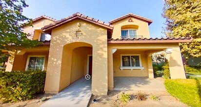 Building Photo - 25848 Iris Ave