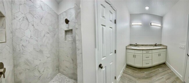 Building Photo - 10006 Massey St