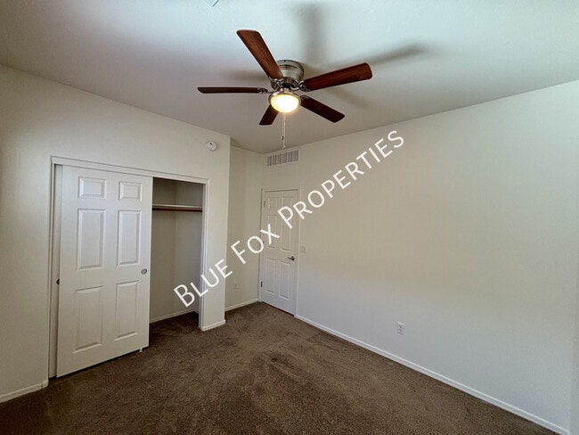Building Photo - 9906 N Niobrara Way