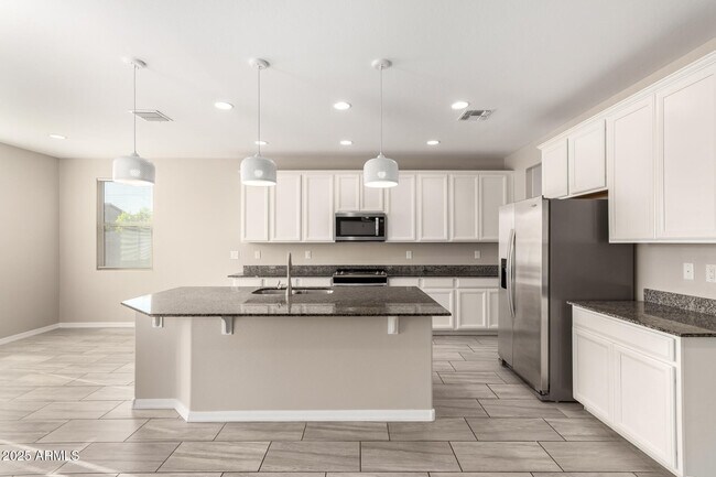 Building Photo - 2169 W Madisen Marie Ave