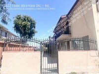 Building Photo - 1222 W Park Western Dr