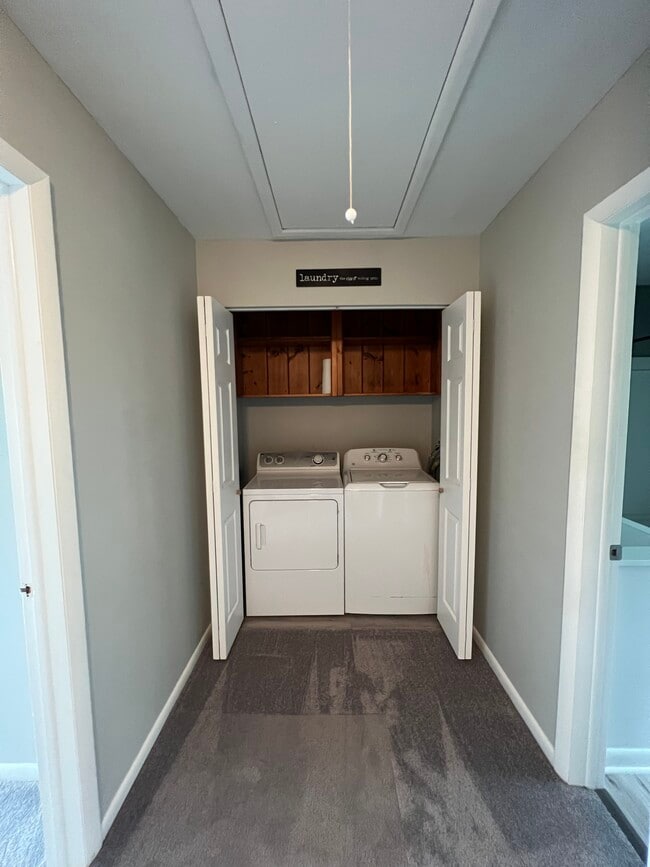 Building Photo - 131 Cypress Dr