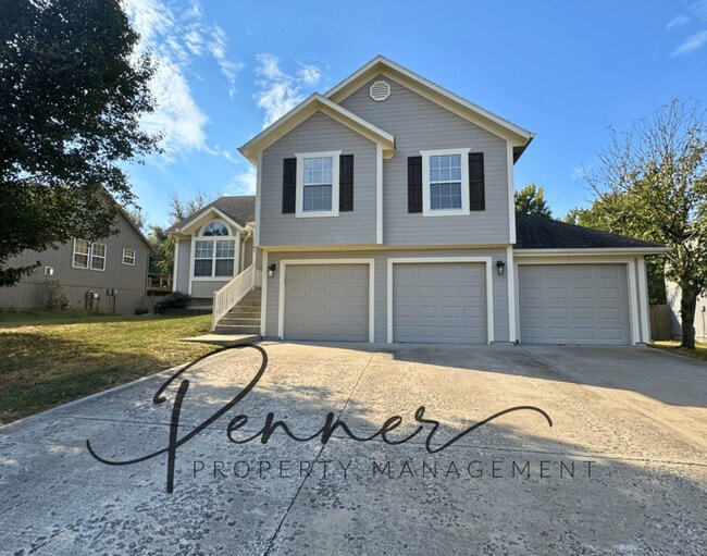 Primary Photo - 2207 Cherokee Dr