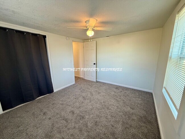 Building Photo - 2 Bedroom Bungalow in Holden