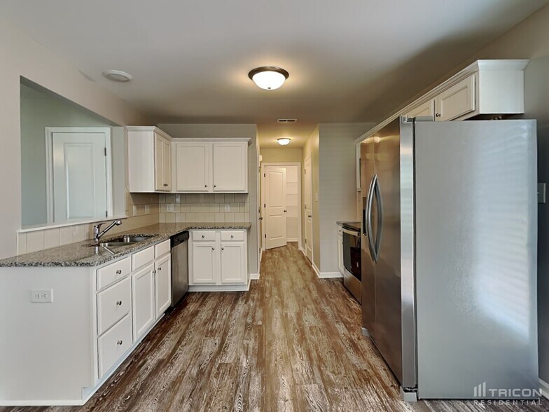 Building Photo - 147 Cattail Ln