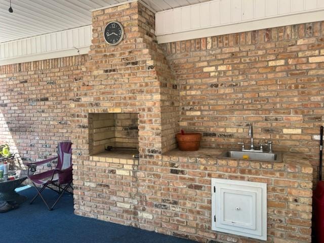 Building Photo - 1401 Regency Oaks Dr