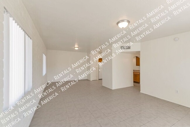 Building Photo - 7051 S 6th Ave