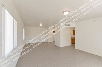 Building Photo - 7051 S 6th Ave