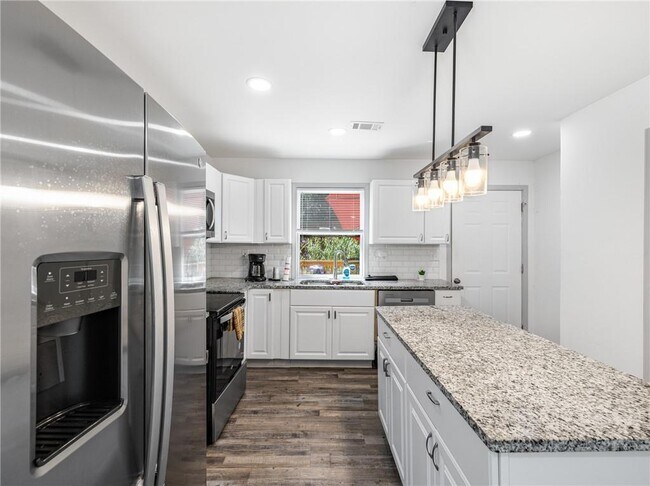 Building Photo - 2178 Penelope St NW