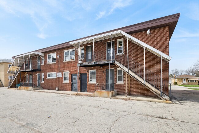 Building Photo - 1211 Homestead Rd