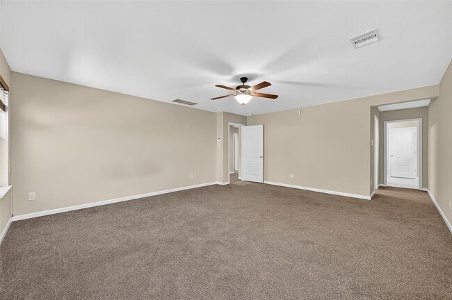 Building Photo - 16506 Lanesborough Dr
