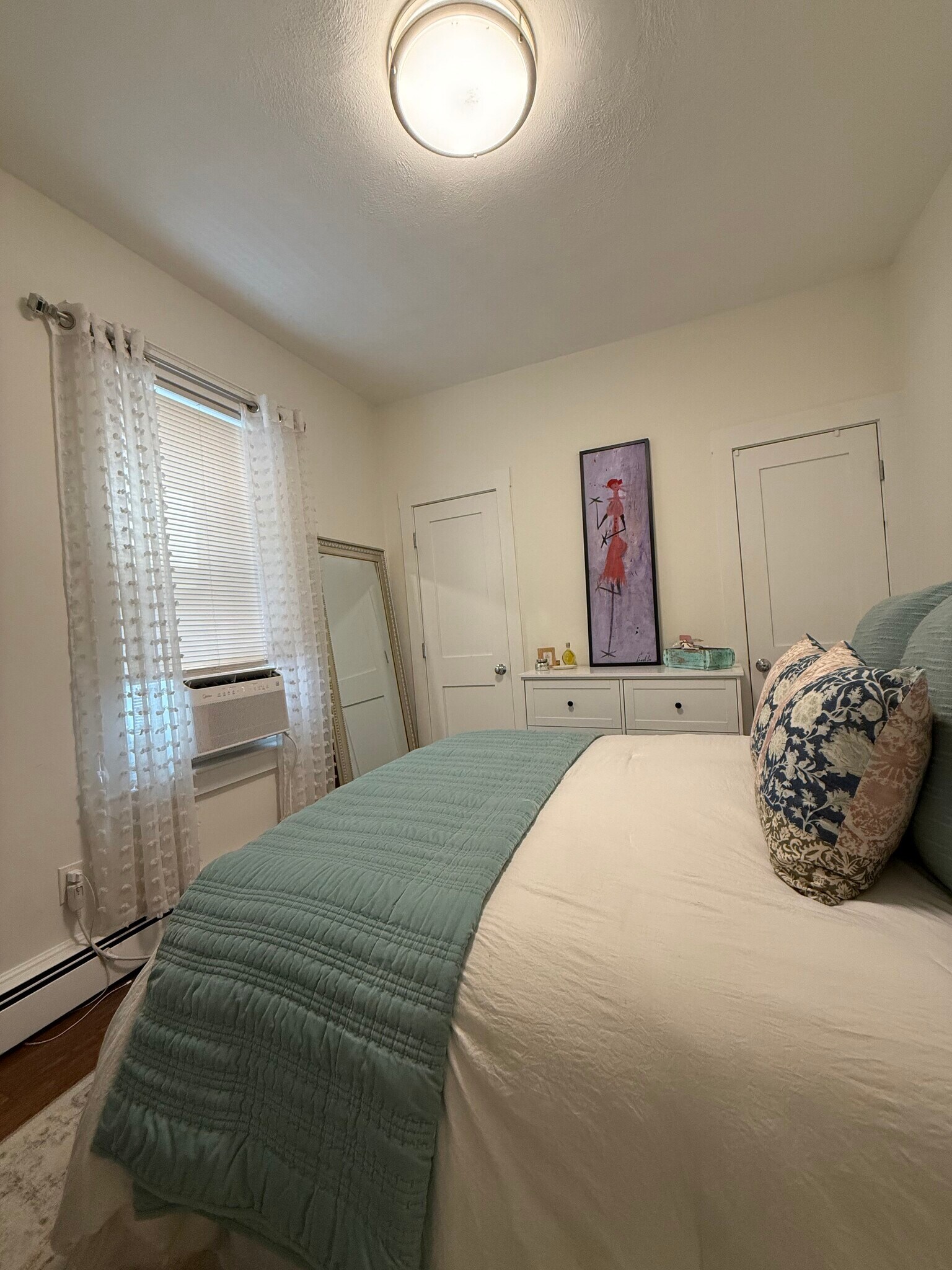 Building Photo - 229 Charles St