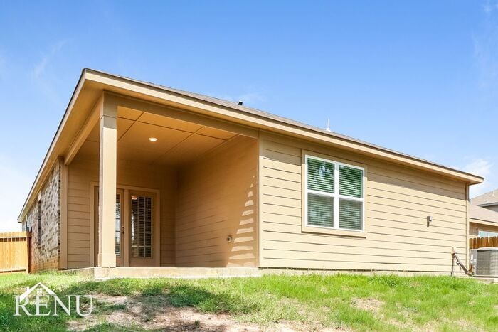 Building Photo - 25402 Cypress Bend Dr