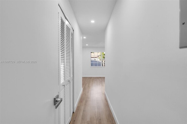 Building Photo - 14755 SW 82nd Terrace