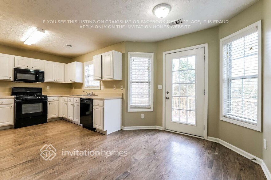 Building Photo - 1634 Hayden Mill Way