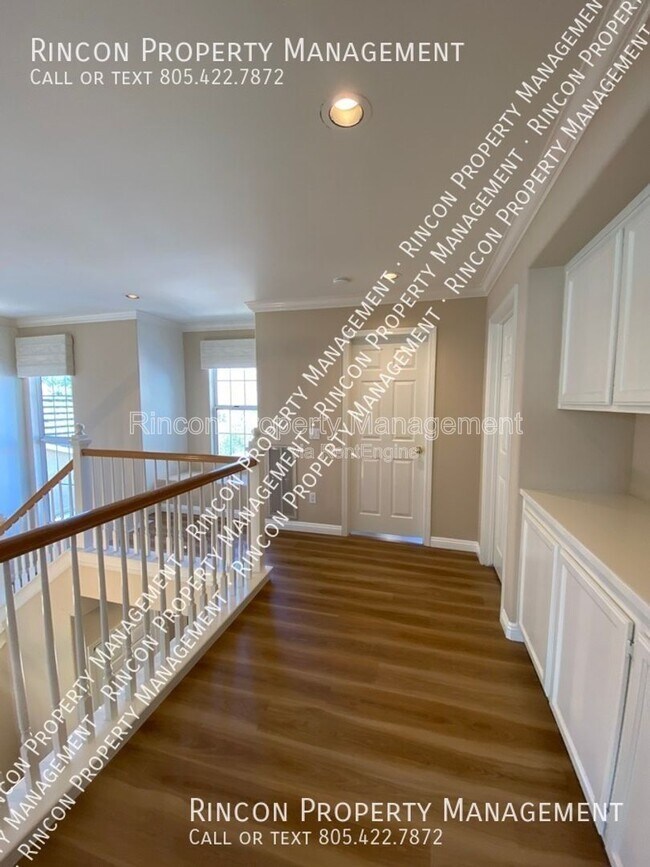 Building Photo - 2870 Evesham Ave