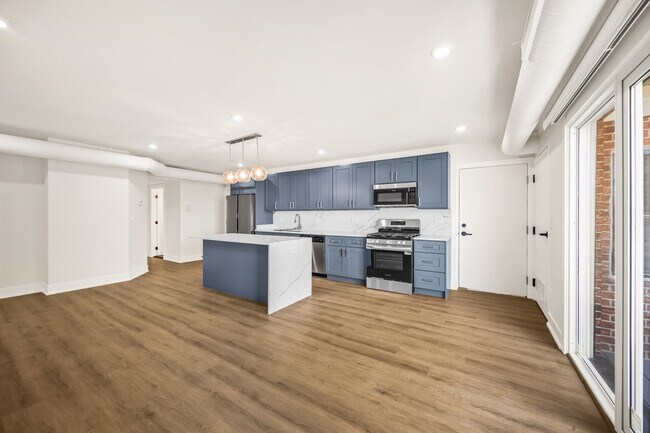 Building Photo - 10205 Dearlove Rd
