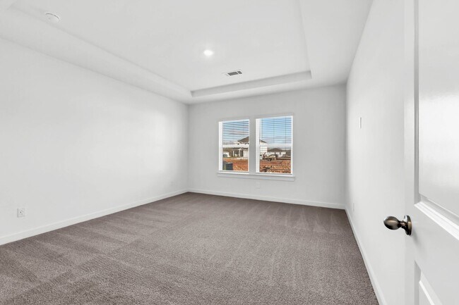 Building Photo - 2356 Woodmeadow Dr