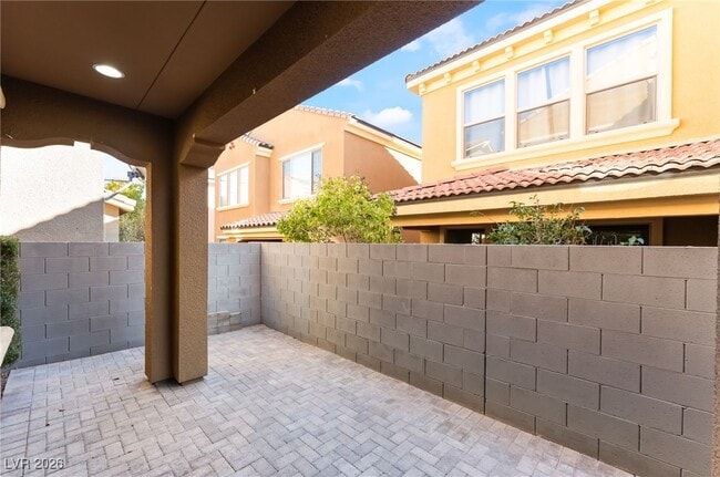 Building Photo - 11243 Filmore Heights Ct