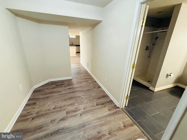 Building Photo - 2893 Myrtlewood Dr