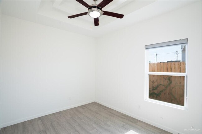 Building Photo - 12509 N 40th St